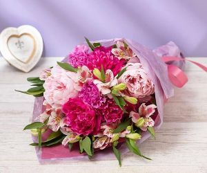 母の日　花束「芍薬美人」